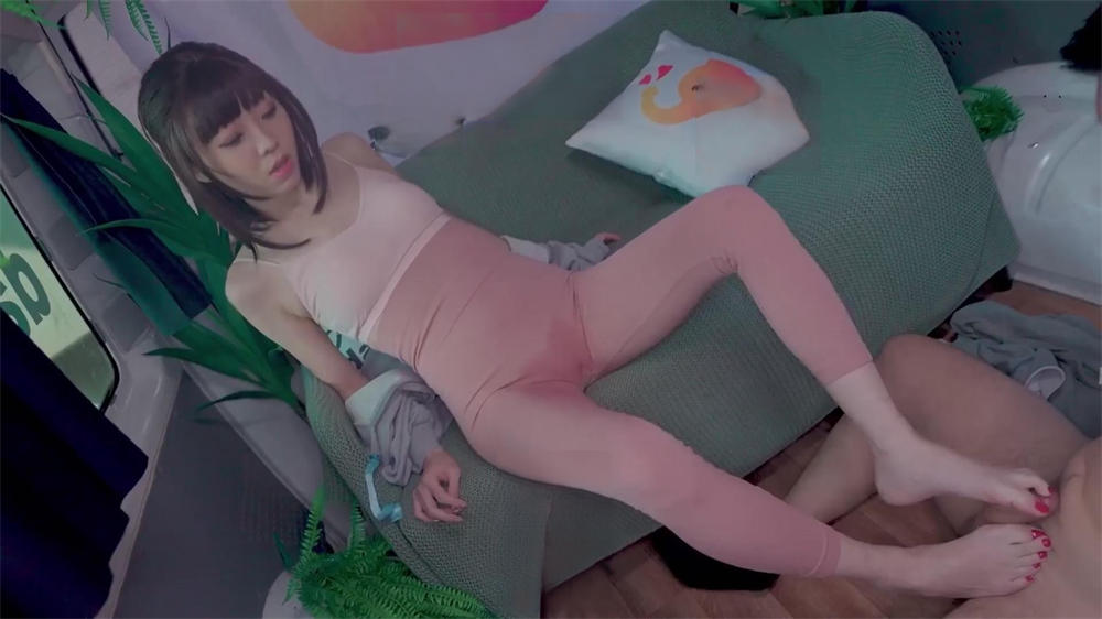 国产AV美少妇 (12).jpg