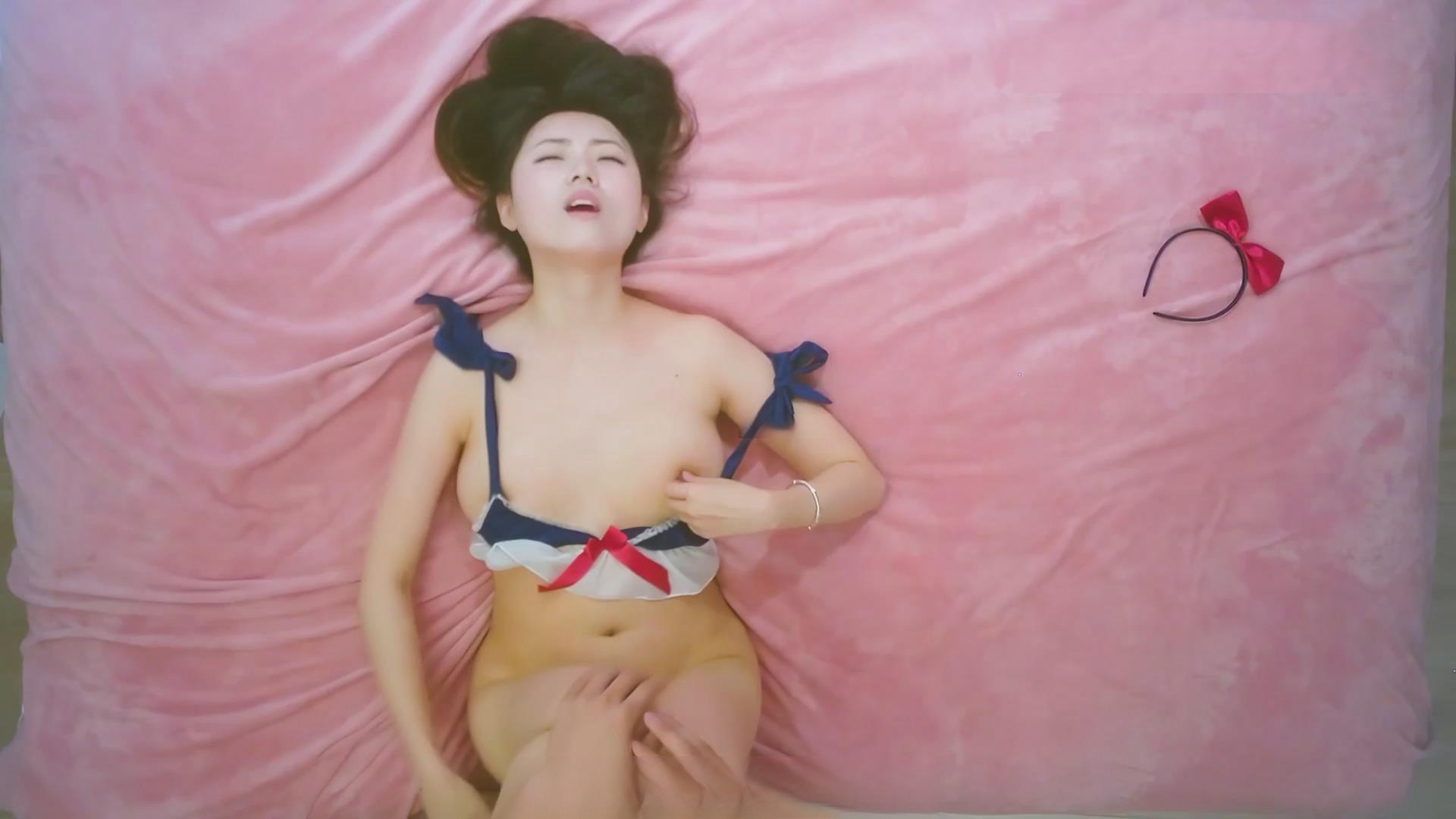 肤白貌美小少妇 (9).jpg